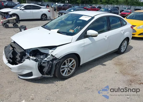 2015 Ford Focus Se z USA, uszkodzony, nr VIN 1FADP3F27FL202192